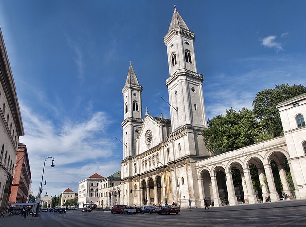 中瑭国际法国、德国医疗系统学习考察项目
